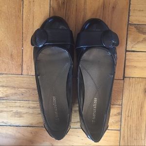 Naturalizer Patent Leather Button Flats Hasten 6M